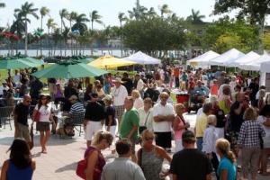 Fancy GreenMarket in West Palm Beach, Florida (Photo from Palm Beach Post)